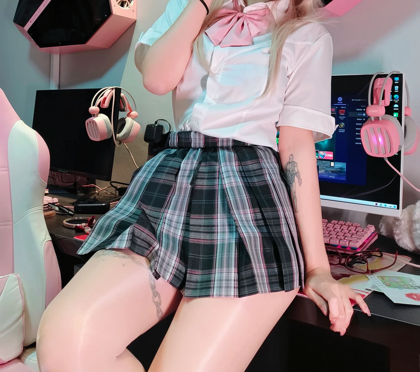 麻薯大王 - No.019 电竞女友 [85P-486MB] tg@simisebaisi 【丝足阁】012.webp